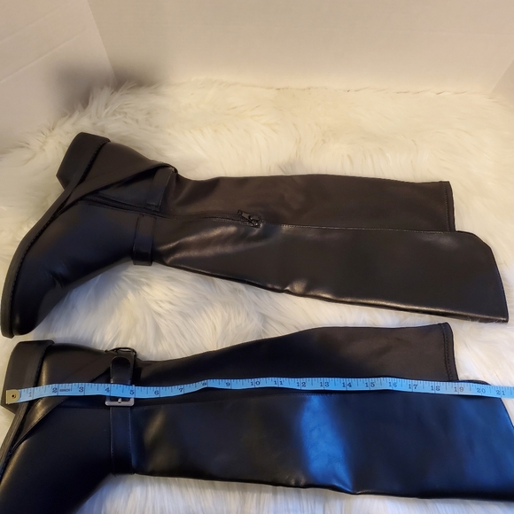 ZIGISOHO Orlain Tall Black Boots, Size 8 - Picture 6 of 7